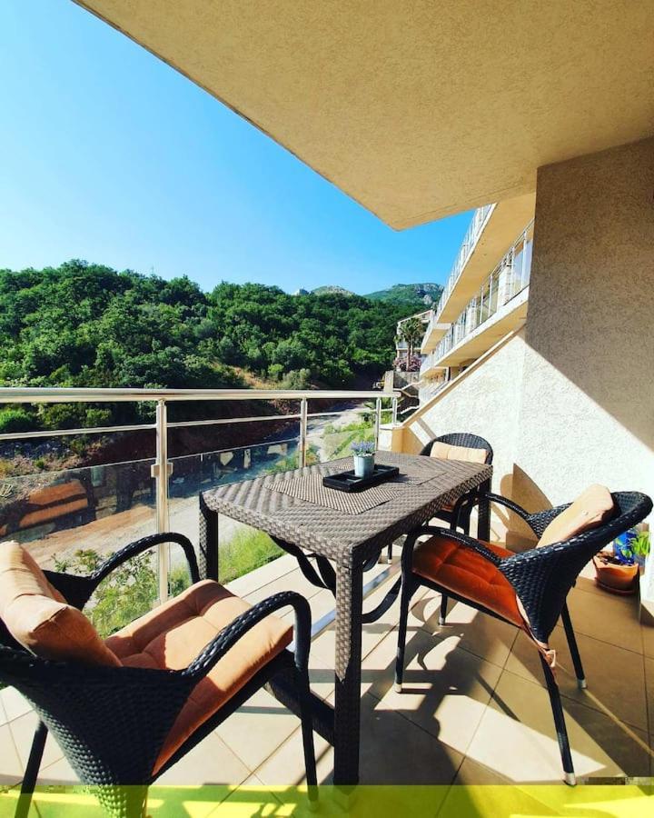 Beauty Apartment In Blue Star Complex Przno Montenegro Pržno Exterior foto